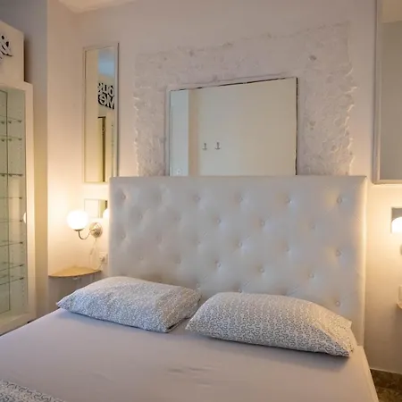 Family Friendly With A Swimming Pool Lovran, Opatija - 14178 Apartment